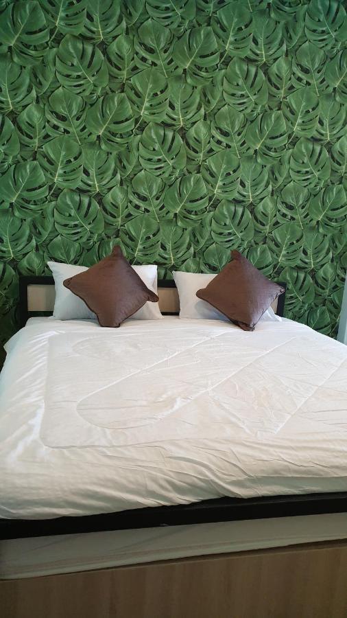 Nature Village Hostel Банкок Екстериор снимка