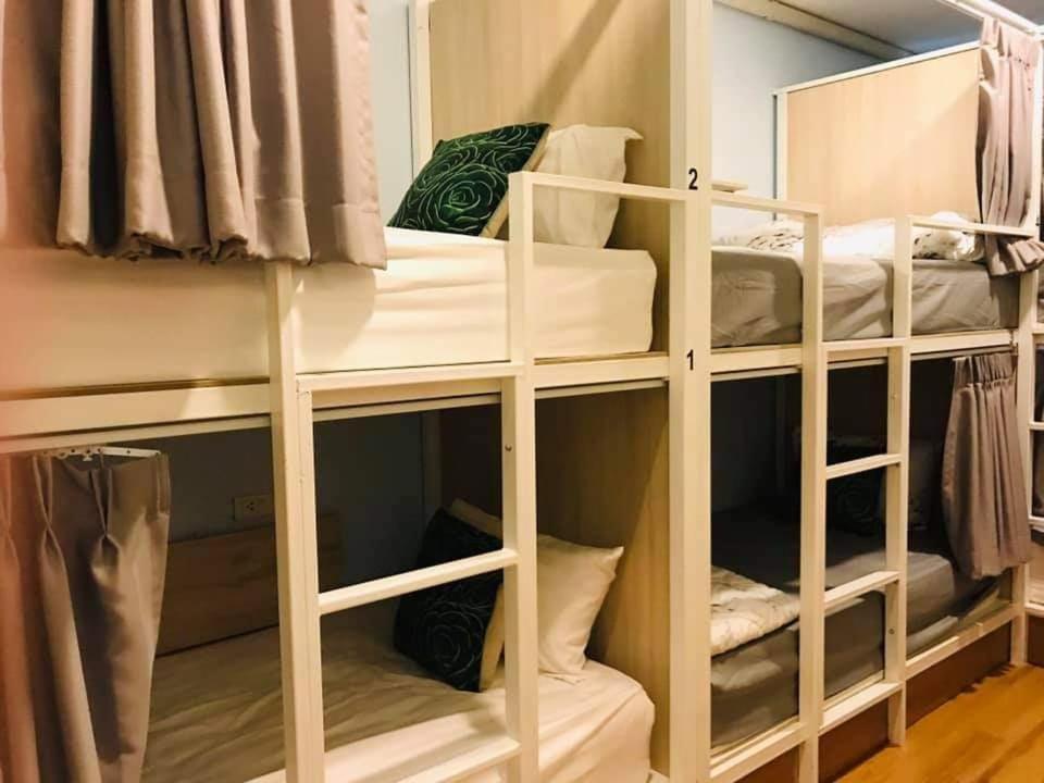 Nature Village Hostel Банкок Екстериор снимка